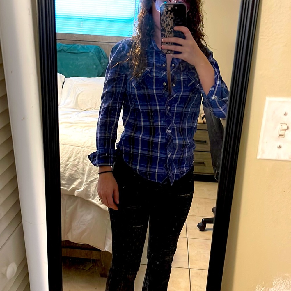 Woman’s Button Down